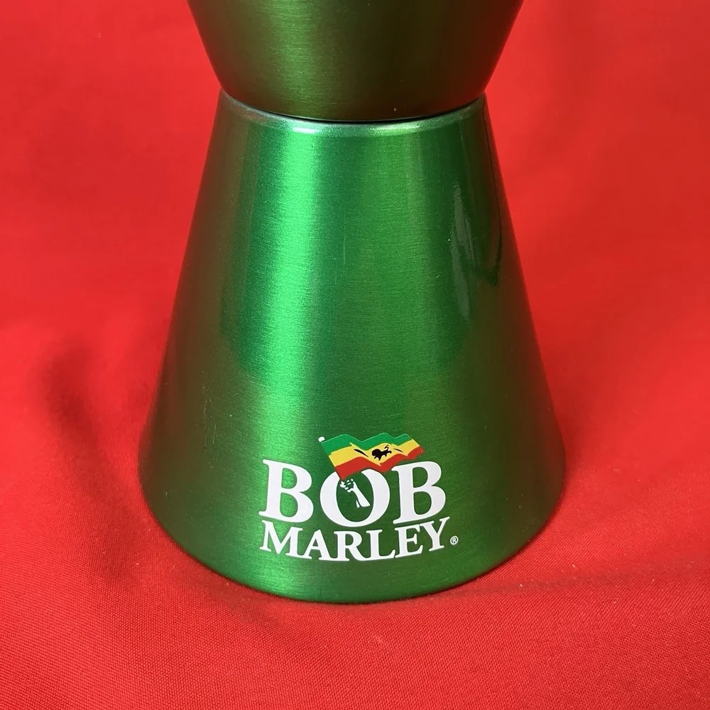 Lava Lite Lamp 2017 14.5" Bob Marley / Blue Liquid / Yellow Wax / 2124 /‎ Flaw - Picture 5 of 17
